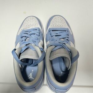 Nike Kids Blue and Gray Sneakers